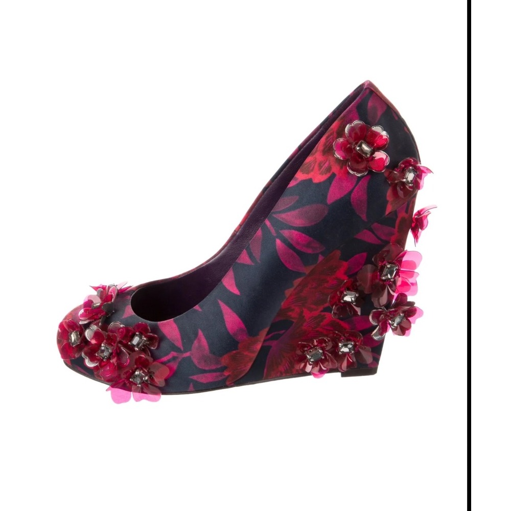 Tory Burch Floral Satin Elmira Wedge Heels‎ Red Navy Flower Embellished Size 7M